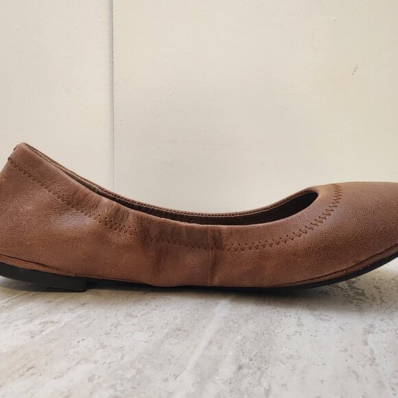 Lucky Brand Emmie Flats Light Cognac 5.5M - A047 - Picture 4 of 9